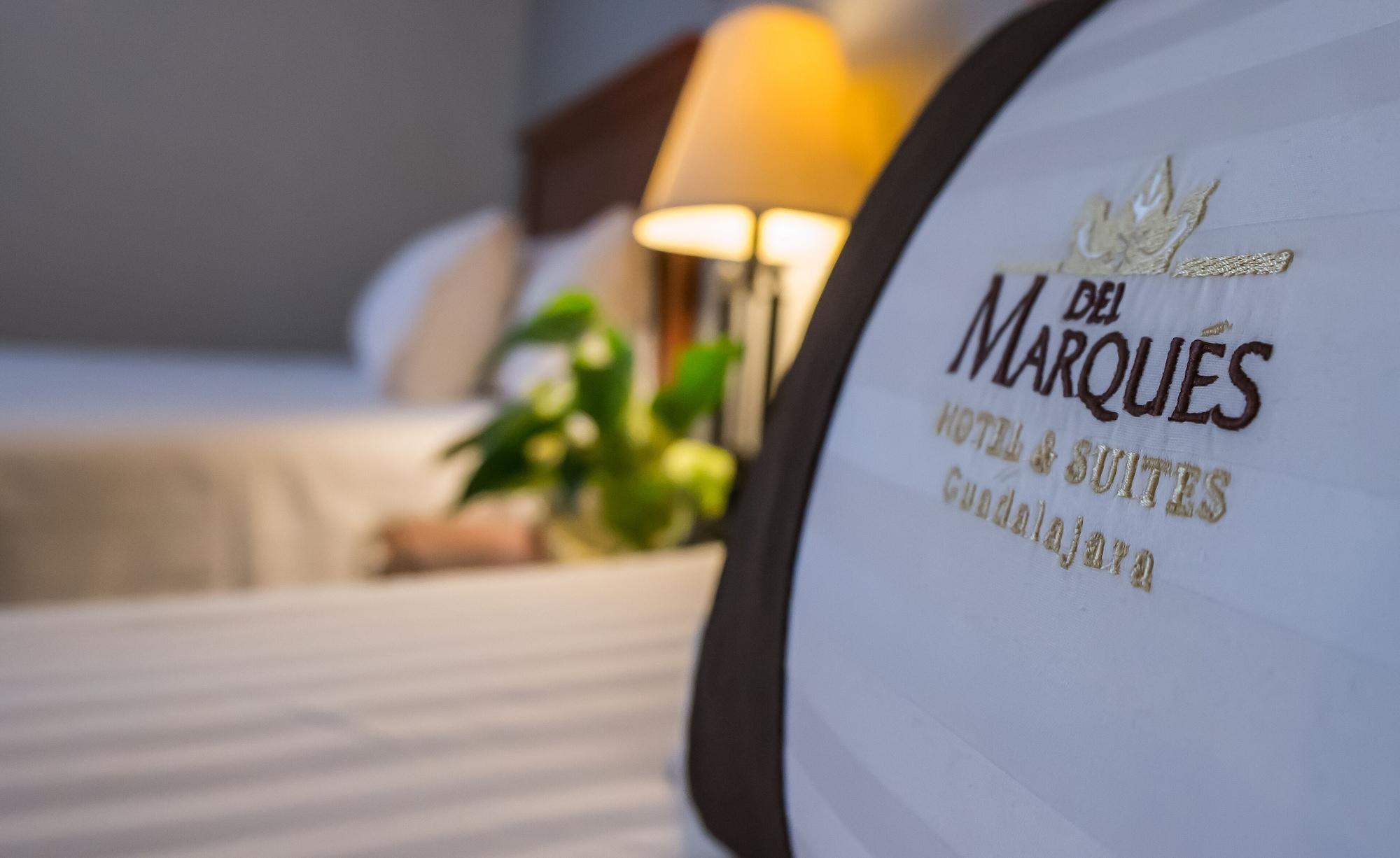 Del Marques Hotel And Suites Гвадалахара Экстерьер фото