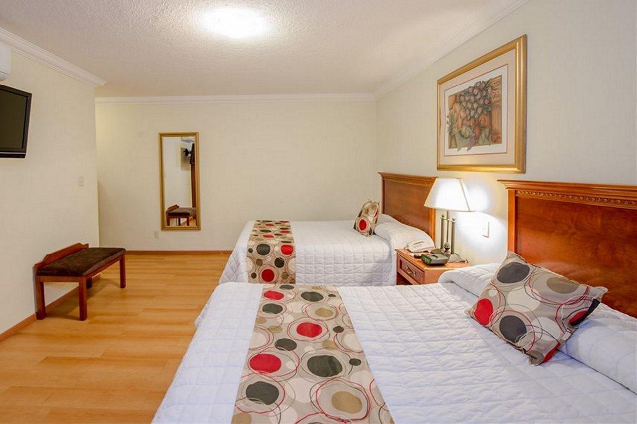 Del Marques Hotel And Suites Гвадалахара Экстерьер фото