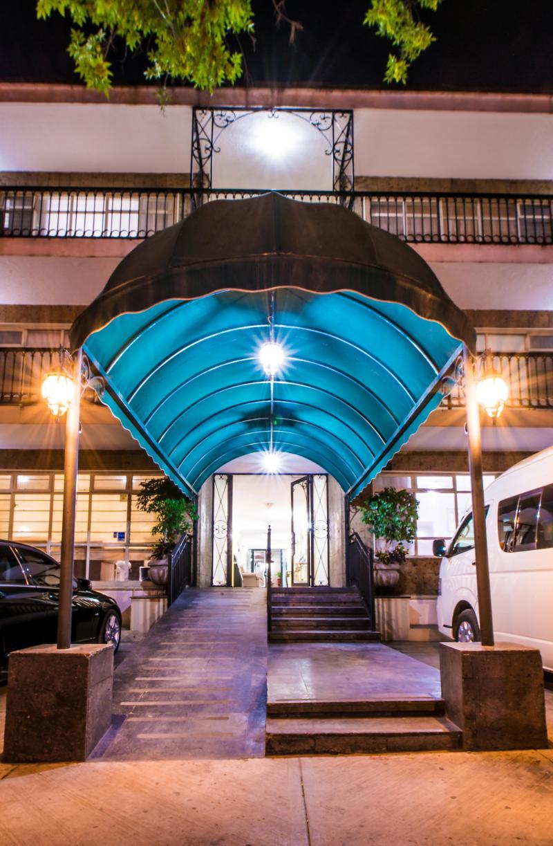 Del Marques Hotel And Suites Гвадалахара Экстерьер фото