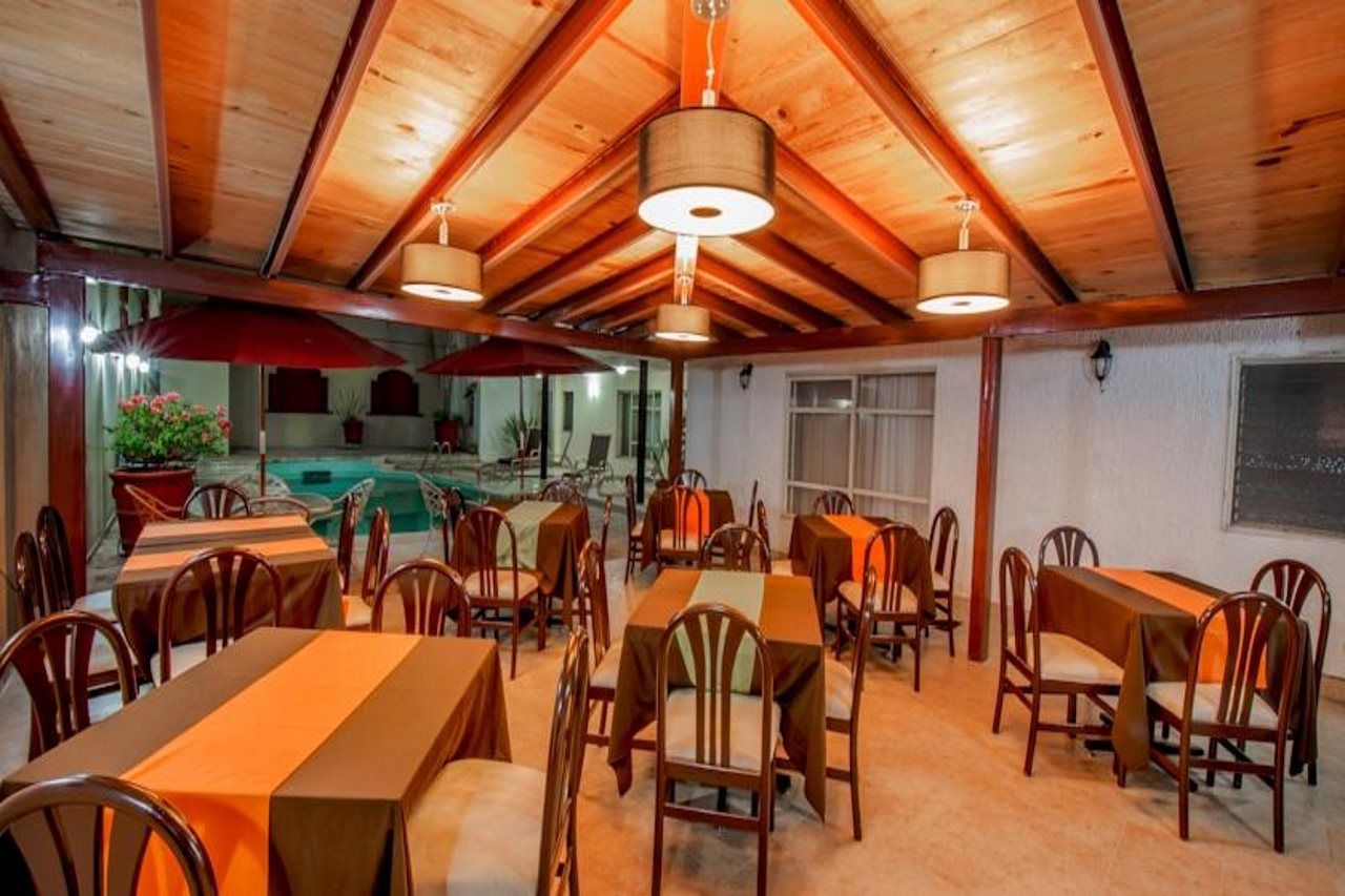 Del Marques Hotel And Suites Гвадалахара Экстерьер фото